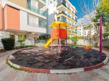 KONYAALTI HURMA MAHALLESİ VİA MARİS 1 SİTESİ 1+1 SATILIK DAİRE