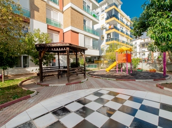 KONYAALTI HURMA MAHALLESİ VİA MARİS 1 SİTESİ 1+1 SATILIK DAİRE