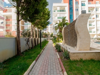 KONYAALTI HURMA MAHALLESİ VİA MARİS 1 SİTESİ 1+1 SATILIK DAİRE