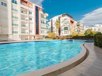 KONYAALTI HURMA MAHALLESİ VİA MARİS 1 SİTESİ 1+1 SATILIK DAİRE